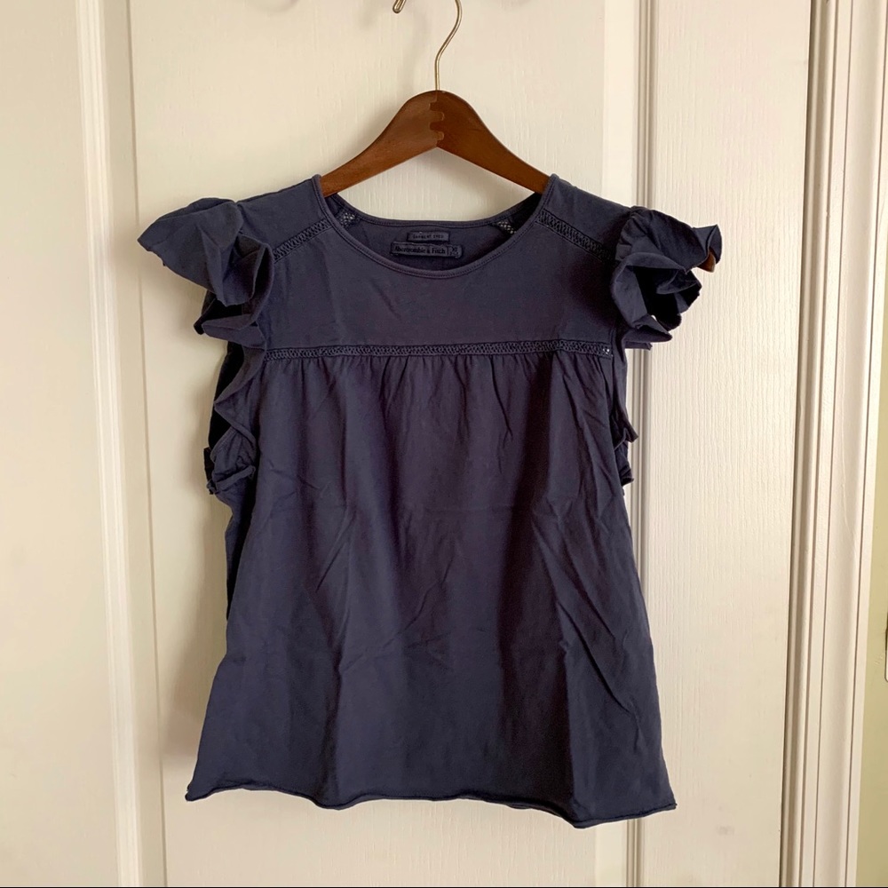 Abercrombie & Fitch Purple Ruffled Top
